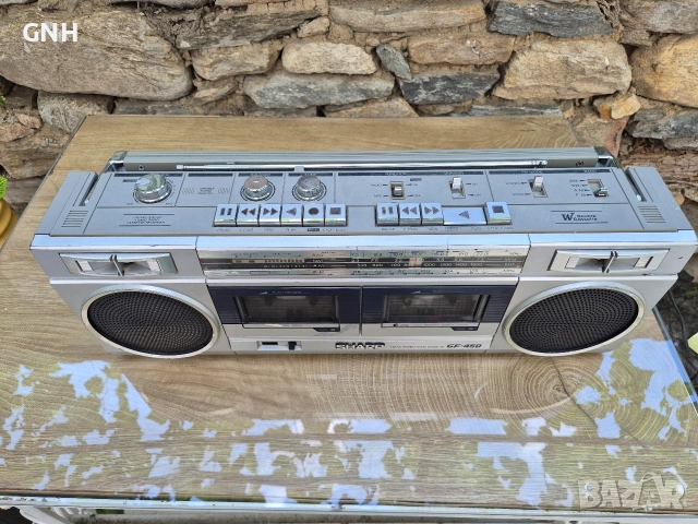 Радиокасетофон Sharp GF-450Z, снимка 2 - Радиокасетофони, транзистори - 55191725
