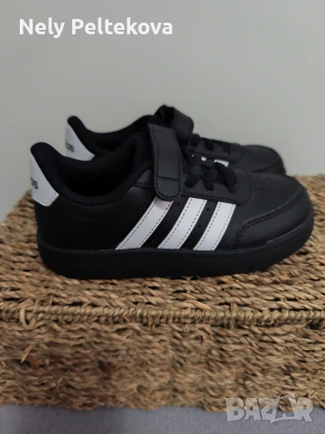маратонки Adidas , снимка 5 - Детски маратонки - 55068924
