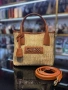 Guess Нова Дамска Чанта Гес Различни Цветове , снимка 1