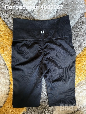 Чисто нов черен безшевен клин Tempo на My protein, снимка 6 - Клинове - 54017216