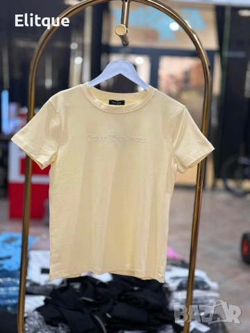 тениски calvin klein , снимка 5 - Тениски - 54603641