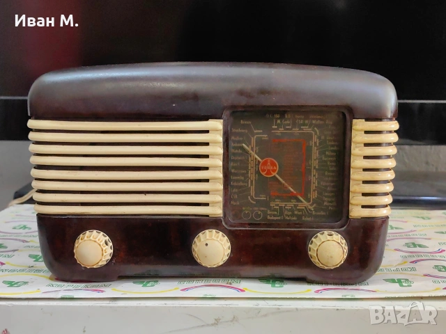 старо лампово радио Tesla 50те години , снимка 4 - Антикварни и старинни предмети - 54340073