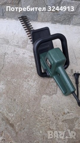 Английски електрически храсторез Black Decker , снимка 4 - Градинска техника - 54069033
