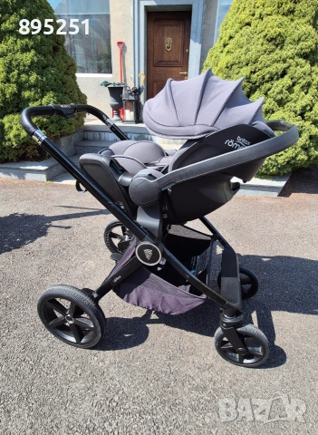 Кошница за новородено Britax Römer Baby Safe Pro + адаптери за количка, снимка 5 - Столчета за кола и колело - 55232815