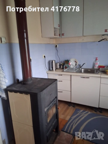 Продава имот в гр. Баня - 2 етажа от къща, снимка 5 - Апартаменти - 54619845
