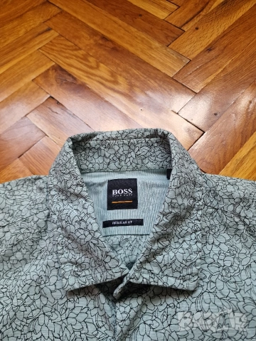 Страхотна мъжка риза HUGO BOSS размер M , снимка 4 - Ризи - 55281380