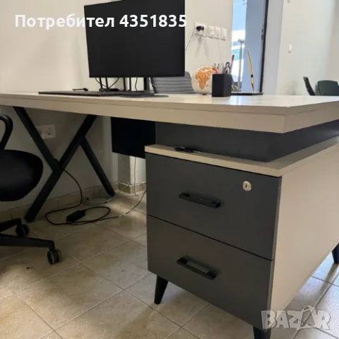 ОФИС МЕБЕЛИ В МНОГО ДОБРО СЪСТОЯНИЕ , снимка 6 - Работни маси и бюра - 55433426