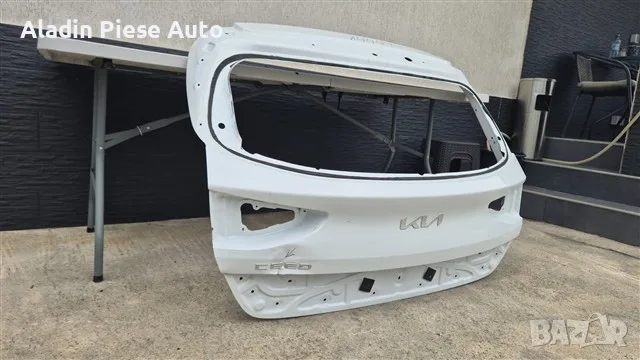 Kia Ceed хечбек година 2019 2020 2021 2022 2023 2024 2025 , снимка 3 - Аксесоари и консумативи - 55392940