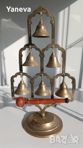 Vintage, месингов , настолен гонг „ дърво на живота “ с камбани и дървена палка ,чукче. , снимка 3 - Декорация за дома - 53977495