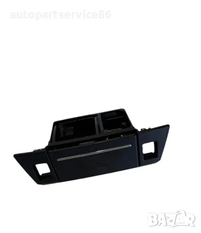 Пепелник преден за Chrysler 300C 3.0D (2009) 1090080 OEM