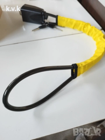 Заключване от волана към предпазния колан на автомобила., снимка 3 - Аксесоари и консумативи - 53975501