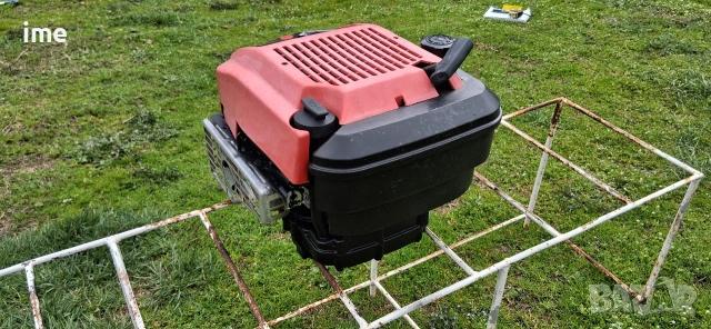 Четиритактов бензинов двигател НОМЕР 06. Briggs&Stratton Solo Profi 554. Вертикален вал. 3.5 кс..., снимка 10 - Градинска техника - 53979300