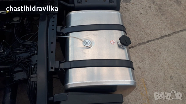 Горивен резервоар HYPACO 300л, снимка 4 - Части - 54191091