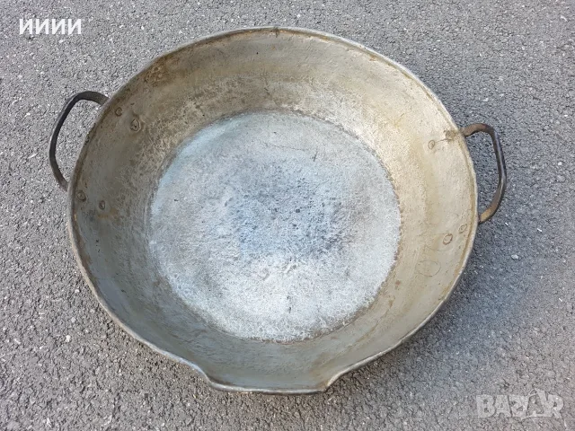 Бакърена тава за лютеница 