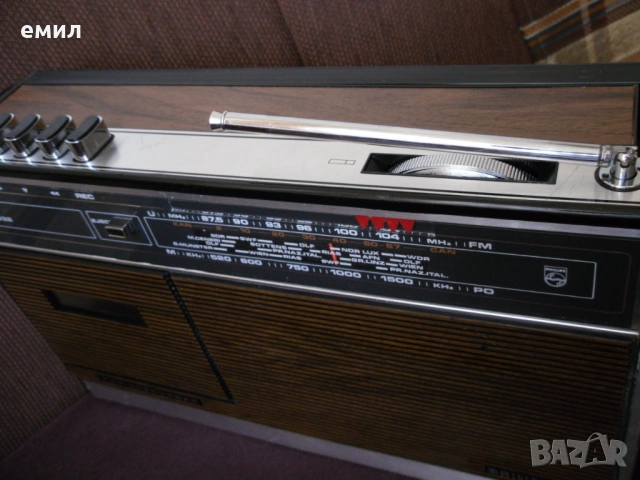 PHILIPS, снимка 3 - Радиокасетофони, транзистори - 54356340