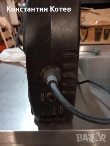 Продавам зареждащ се UPS, снимка 3 - Друга електроника - 55179023