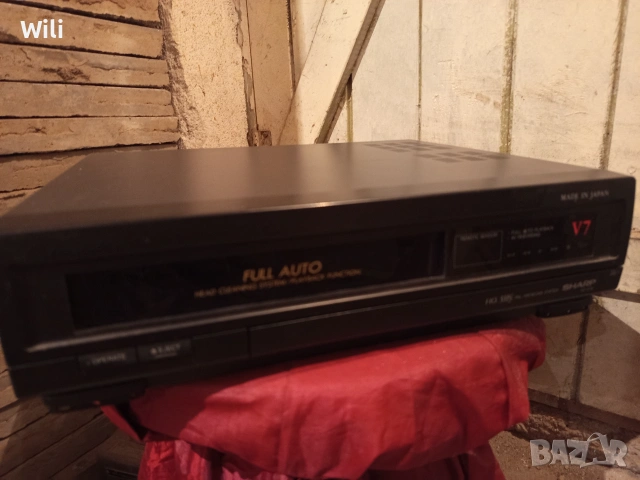 Sharp VC V7N VHS Video recorder за ремонт/части, снимка 5 - Плейъри, домашно кино, прожектори - 55079181