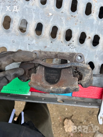 Преден ляв спирачен апарат Рено Меган/Сценик 1.9dci 120кс 2005г, снимка 3 - Части - 54059990