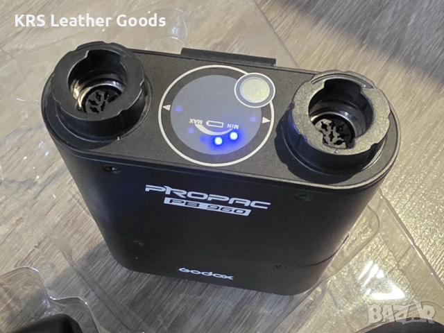Светкавица Godox WITSTRO AD-360 Watt + допълнителна батерия, снимка 11 - Светкавици, студийно осветление - 54940327