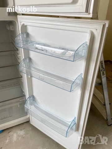 Хладилник със фризер , снимка 3 - Хладилници - 53683662