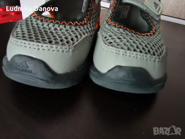 Детски маратонки Adidas IH8731, снимка 8 - Детски маратонки - 55376573