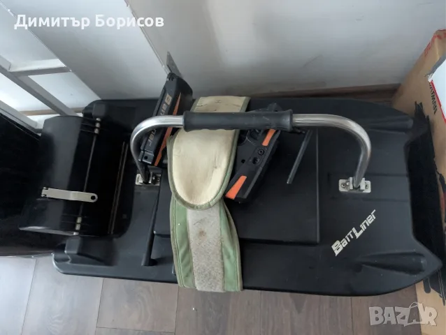 Голям катамаран лодка за захранка bite liner, снимка 3 - Стръв и захранки - 55531733