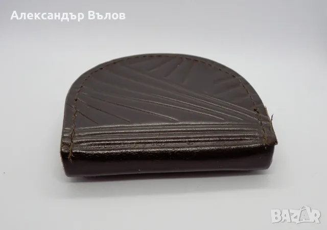 Стар Кожен Калъф За Монети Монументи Москва, снимка 5 - Колекции - 55301348