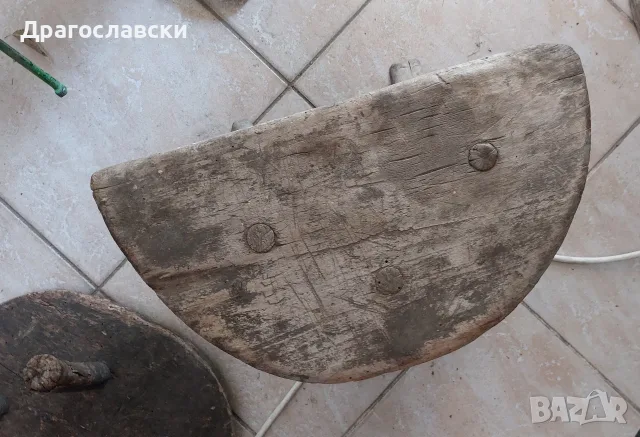 стар дървен калъп за плетене на кошници, трикрако столче, столчета трикраки, снимка 18 - Други ценни предмети - 29838545