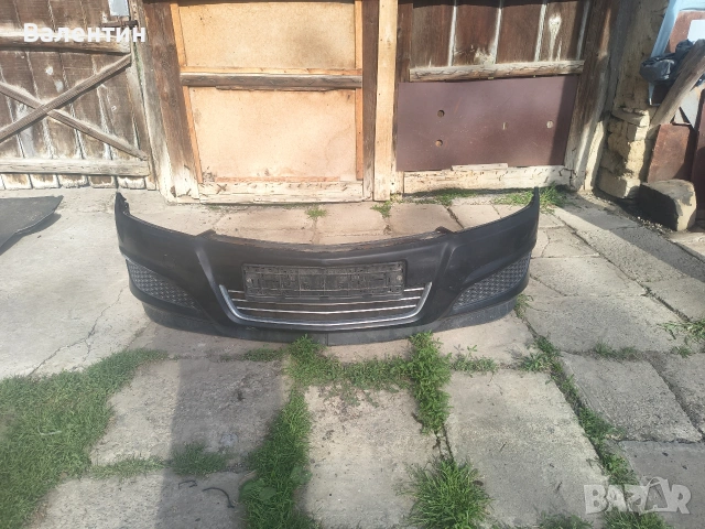 Предна броня за Opel Astra H фейслифт, снимка 2 - Части - 54609804