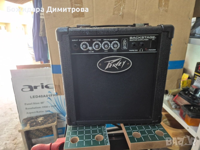 Китарено кубе PEAVEY