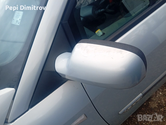 Ляво странично огледало Renault Scenic II (2003-2009г.), снимка 2 - Части - 54085668