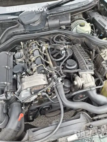 Мерцедес-Бенц Е 220 cdi 2000 г. за части, снимка 4 - Автомобили и джипове - 54597837