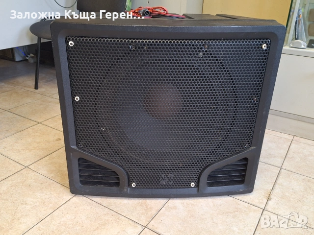 Бас-колона Oberton 18", снимка 2 - Тонколони - 54388334