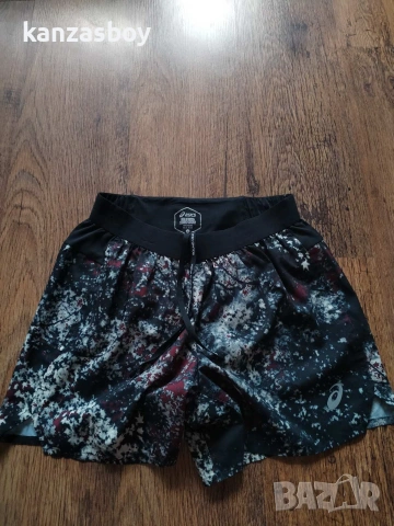 Asics ALL OVER PRINT 5IN Running Shorts - мъжки ръннинг шорти М , снимка 6 - Спортни дрехи, екипи - 55268669