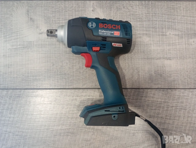 Bosch GDS 18V-300 ABR ударен гайковерт  300 Nm 1/2 с батерия и зарядно , снимка 4 - Винтоверти - 54280970