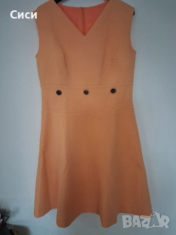 Кокетна дамска рокля