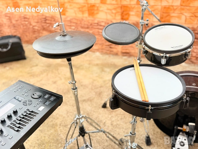 Roland Vad+Roland 50X, снимка 8 - Синтезатори - 55193975