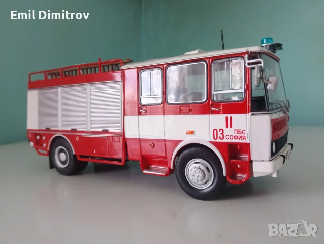 Умален модел на LIAZ Karosa, пожарен автомобил, в мащаб 1:43, снимка 6 - Колекции - 54957128