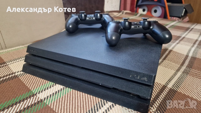 Playstation 4 PRO PS4 1 TB с GoldHen отключена с над 40 игри FIFA 26 Ragnarok, снимка 3 - PlayStation конзоли - 54493632