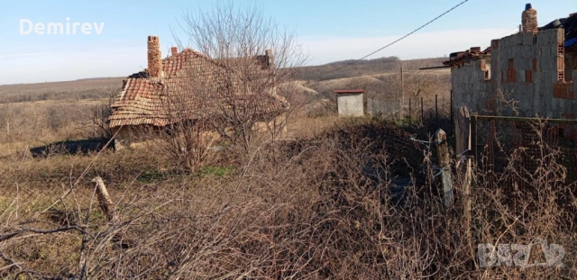 продавам къща в село Камен община Добрич, снимка 8 - Къщи - 54681746