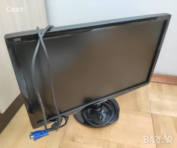 Монитор Philips 20 инчов VGA изход 1600 х 900