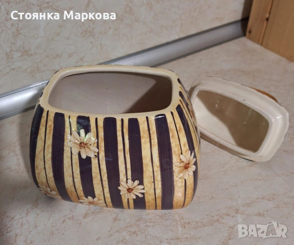 Голяма керамична кутия за бисквити, снимка 7 - Декорация за дома - 55234127