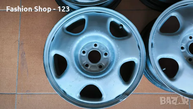 Оригинални железни джанти Honda CR-V 17" 4 бр., снимка 4 - Гуми и джанти - 55624903