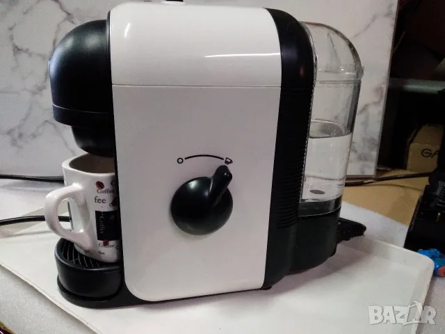 Кафемашина Lavazza Mini Compact за капсули A Modo Mio, снимка 3 - Кафемашини - 55685554
