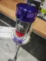 Безжична вертикална прахосмукачка Dyson V8 Advanced (Пълен комплект с кутия), снимка 2