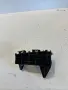 Конзола за задна броня лява страна за Toyota Avensis 1.6 D4D (2016) 52563-05071 OEM, снимка 1