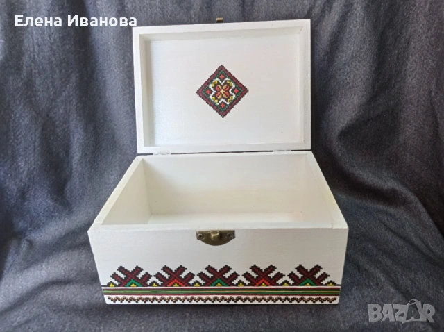 Ръчно рисувана дървена кутия, снимка 4 - Декорация за дома - 54676705