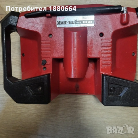 Радио MILWAUKEE 12V, снимка 3 - Други инструменти - 54749882