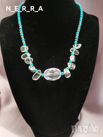 Колие от естествени камъни