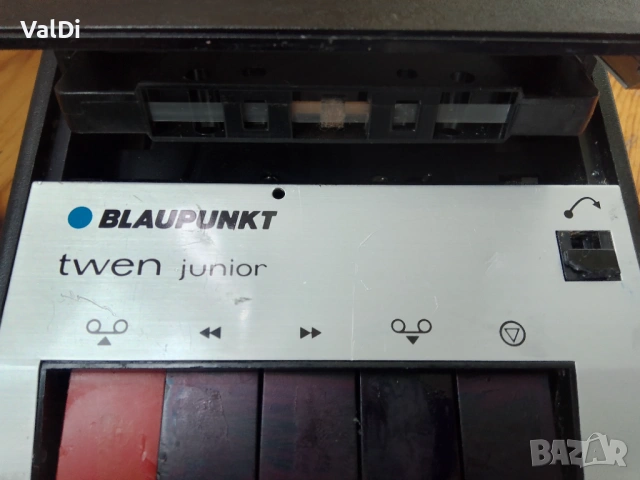 Касетофон BLAUPUNKT , снимка 4 - Радиокасетофони, транзистори - 54485326